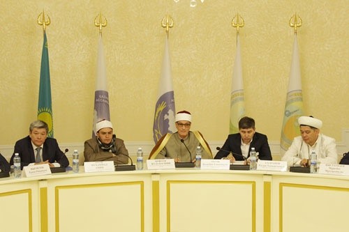 دوره آموزشی امامان مساجد در قزاقستان