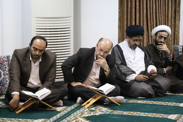 گزارش تصویری محفل انس با قرآن در شرکت گاز مازندران