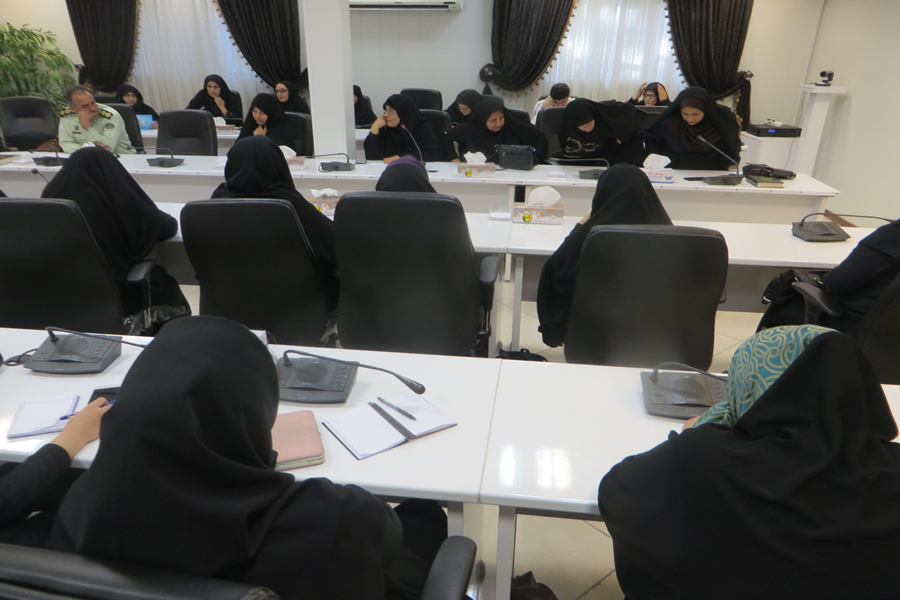 برگزاری جلسه هماهنگی «بزرگداشت هفته حجاب و عفاف» در استانداری لرستان
