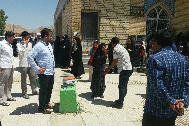 اجرای تئاتر خیابانی در مساجد کرمانشاه