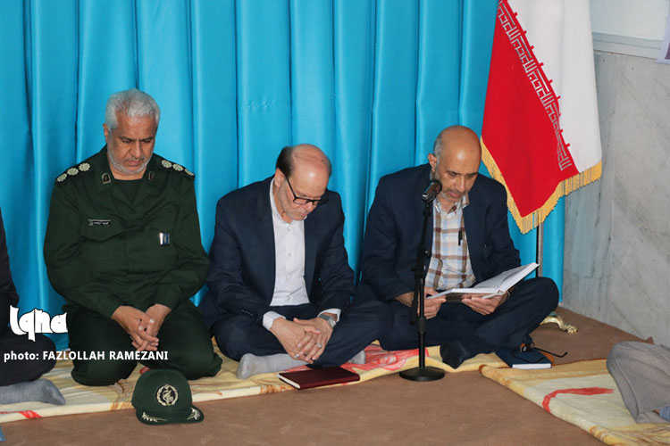 دیدار شوراي عالي بسيج كارگري خراسان جنوبي با نماینده ولی فقیه