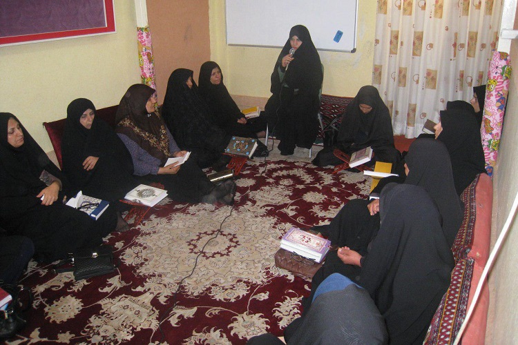 برگزاری محفل جزء خوانی قرآن کریم در مؤسسه بحرالعلوم زاهدان + عکس برگزاری محفل جزء خوانی قرآن کریم در مؤسسه بحرالعلوم زاهدان + عکس