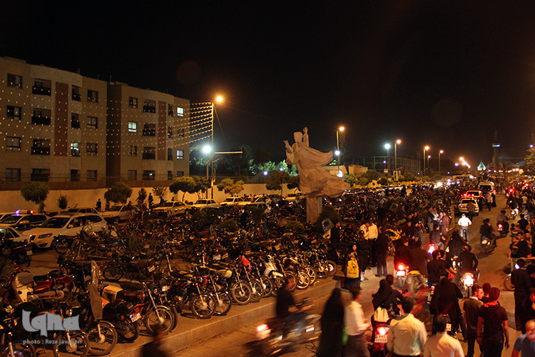 مراسم شب قدر در گلستان شهدا