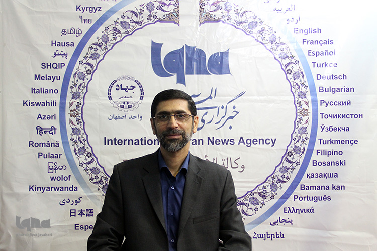 گزیده عکس‌های نمایشگاه قرآن و عترت اصفهان