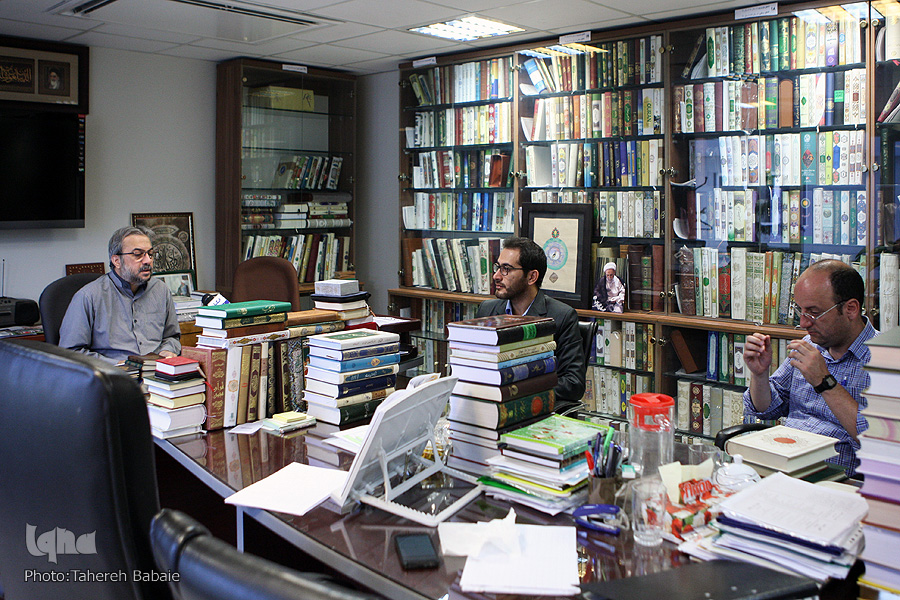بروز مشکلات عدیده در قرائت قرآن «عثمان طه»/ رواج فونت «واضح»؛ سهولت در روخوانی