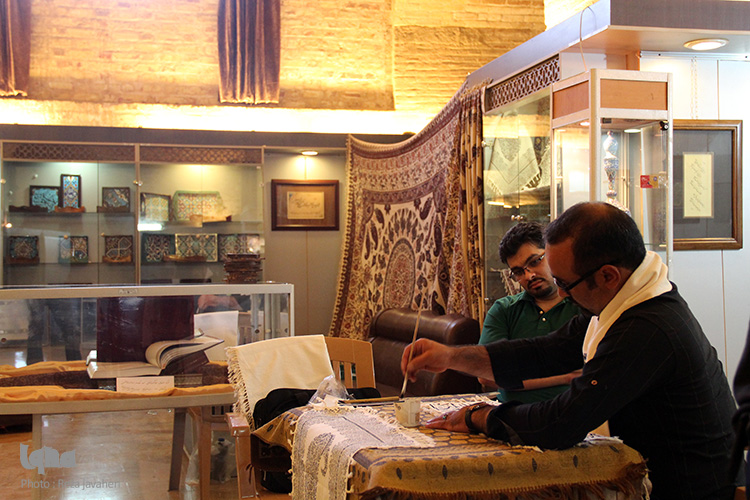 نمایشگاه صنایع دستی قرآنی