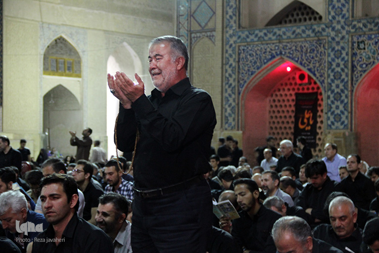 شب شهادت امام علی (ع) و شب قدر در مسجد جامع اصفهان