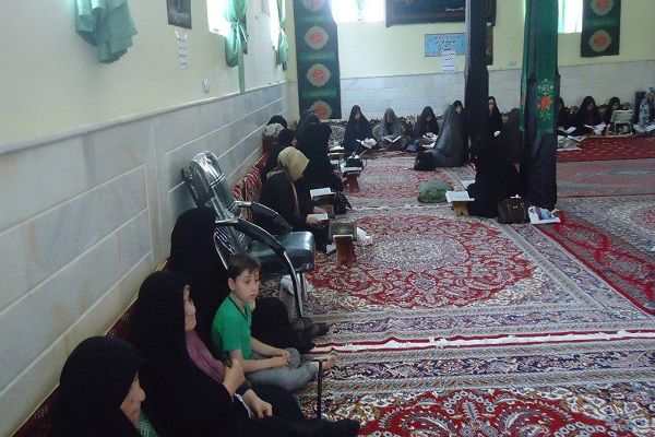 بازدید مدیر مؤسسه معراج از روند برپایی مراسم جزء‌خوانی قرآن