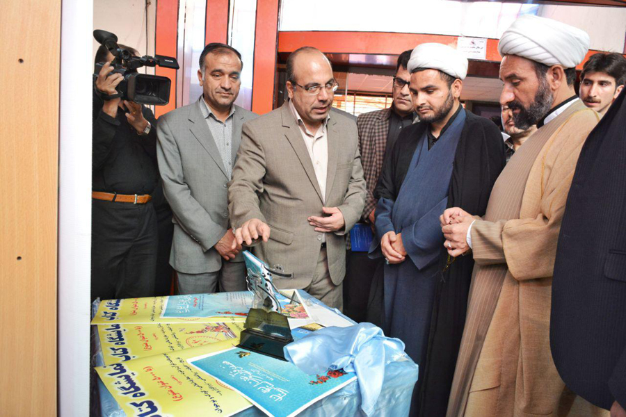 گزارش تصویری نمایشگاه علوم قرآنی لرستان