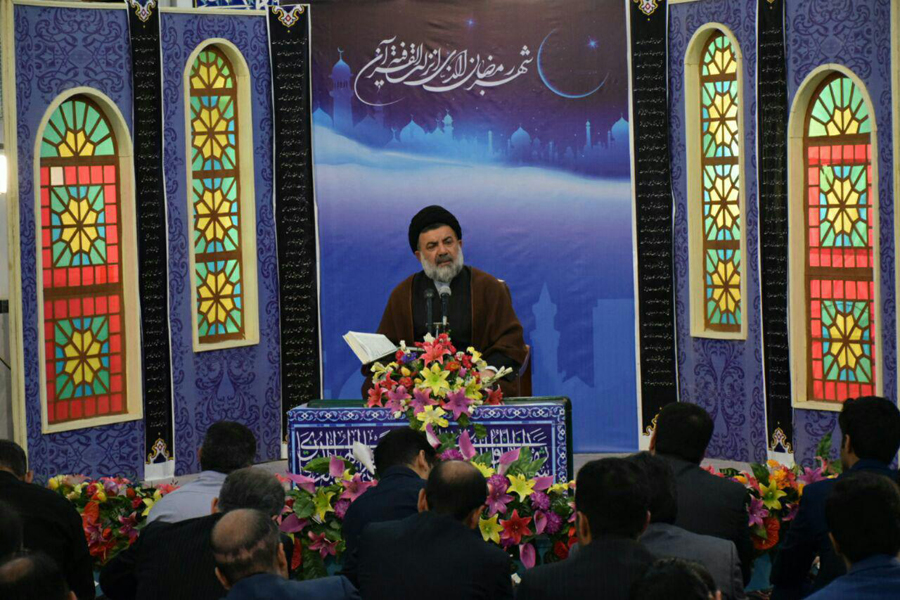 گزارش تصویری برنامه تفسیر قرآن مسجد بعثت خرم‌آباد