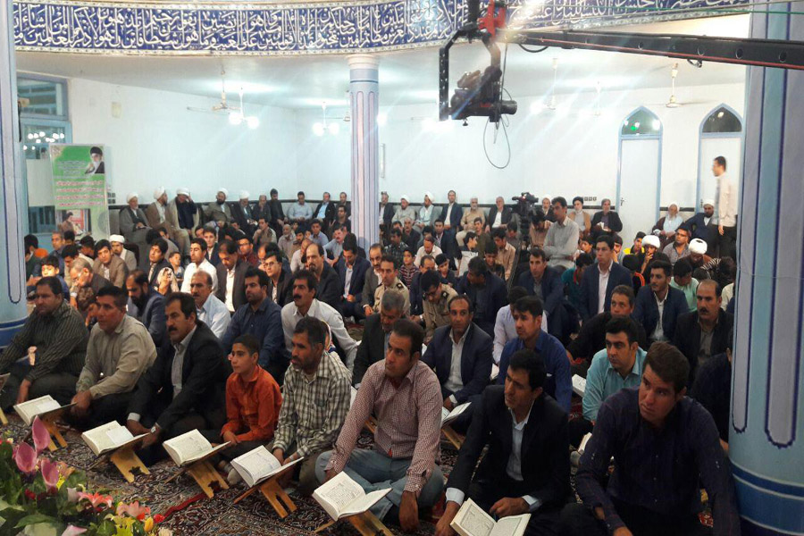 گزارش تصویری برنامه تفسیر قرآن مسجد بعثت خرم‌آباد