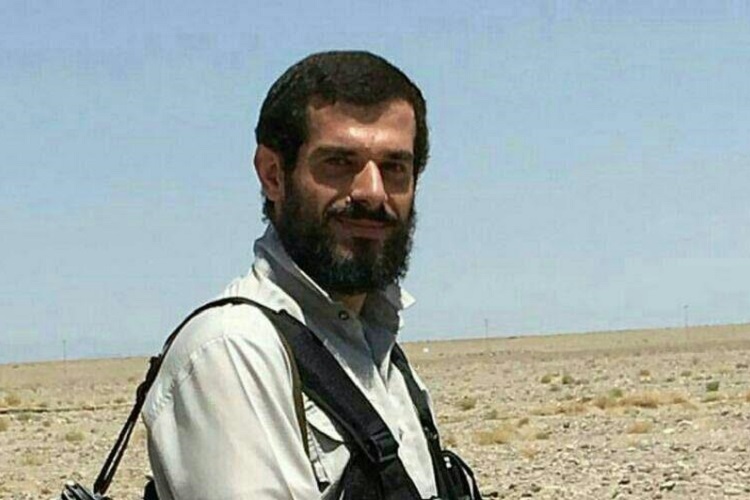 « تا زمان پیدا شدن قبر زهرا(س)، برایم سنگ قبر تهیه نکنید» « تا زمان پیدا شدن قبر زهرا(س)، برایم سنگ قبر تهیه نکنید»