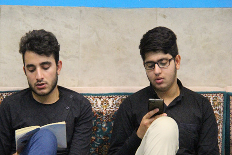 گزارش تصویری مراسم احیای لیالی قدر در لرستان