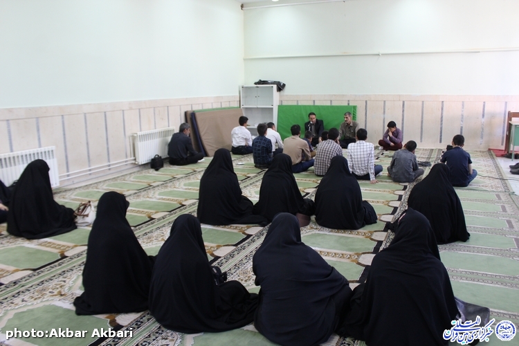نخستین جلسه «بهره هایی از کلام وحی» در چهارمحال و بختیاری