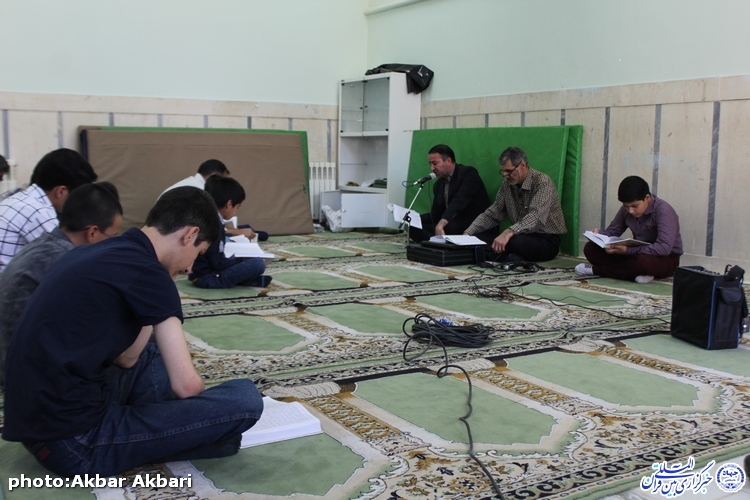 نخستین جلسه «بهره هایی از کلام وحی» در چهارمحال و بختیاری