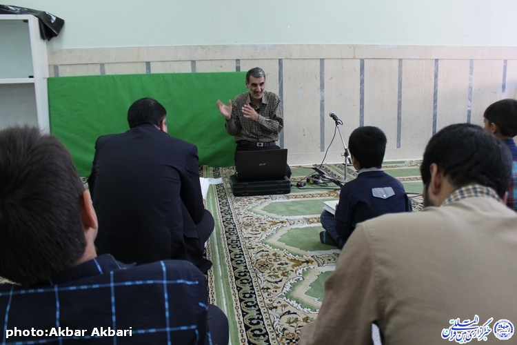 نخستین جلسه «بهره هایی از کلام وحی» در چهارمحال و بختیاری