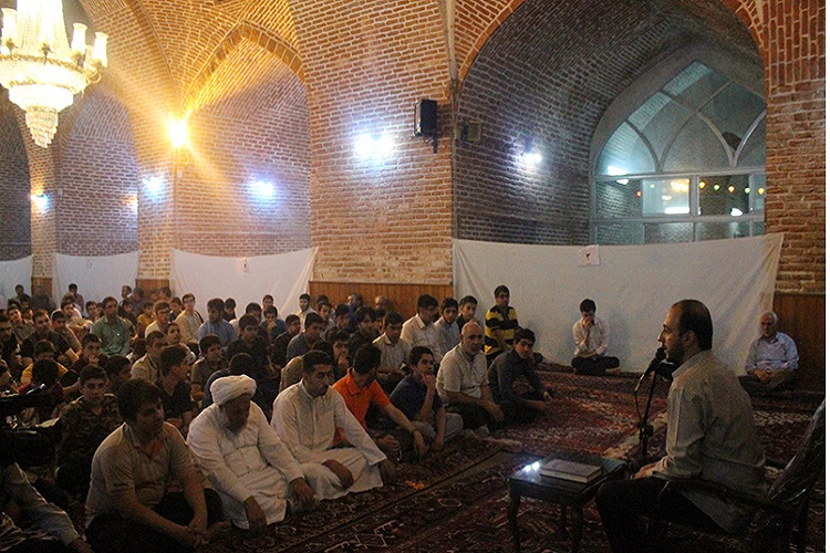 اعتکاف رمضانیه در مسجد جامع تبریز