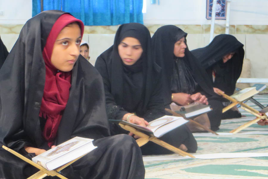 گزارش تصویری جمع‌خوانی قرآن‌ در حسینیه ثارالله خرم‌آباد