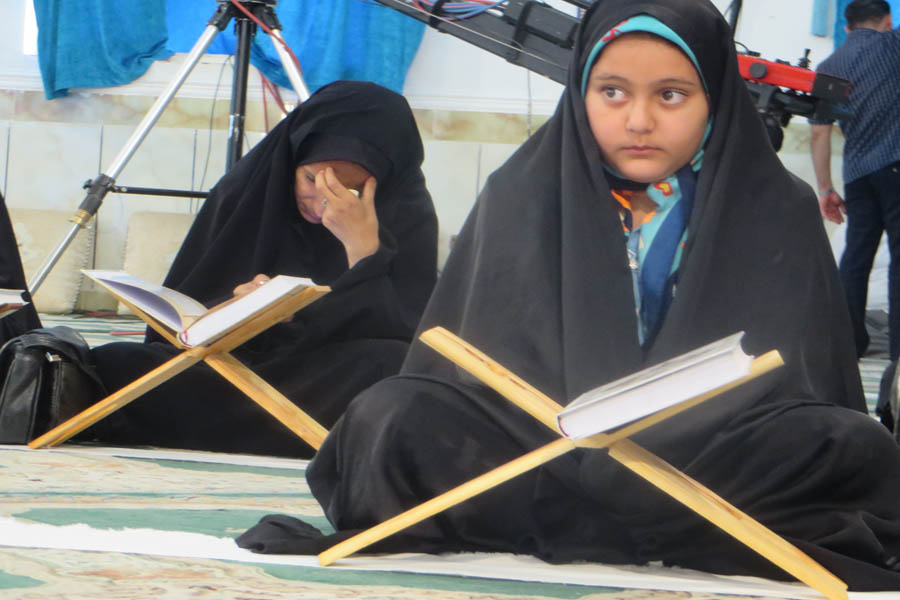 گزارش تصویری جمع‌خوانی قرآن‌ در حسینیه ثارالله خرم‌آباد