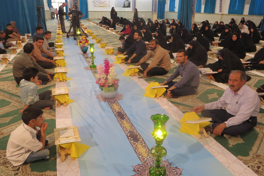 گزارش تصویری جمع‌خوانی قرآن‌ در حسینیه ثارالله خرم‌آباد