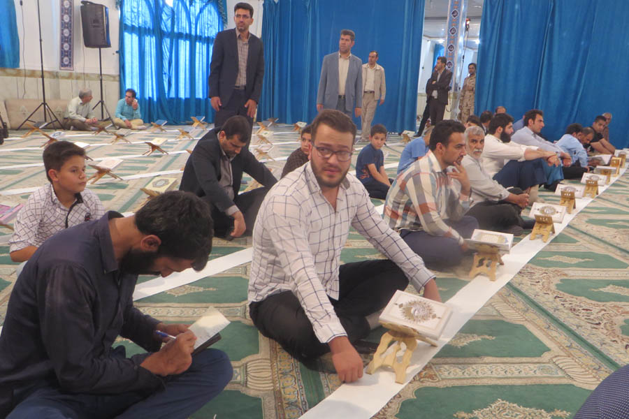 گزارش تصویری جمع‌خوانی قرآن‌ در حسینیه ثارالله خرم‌آباد