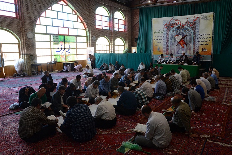 مراسم ترتیل خوانی در آستان مقدس سیدحمزه(ع) تبریز+تصاویر