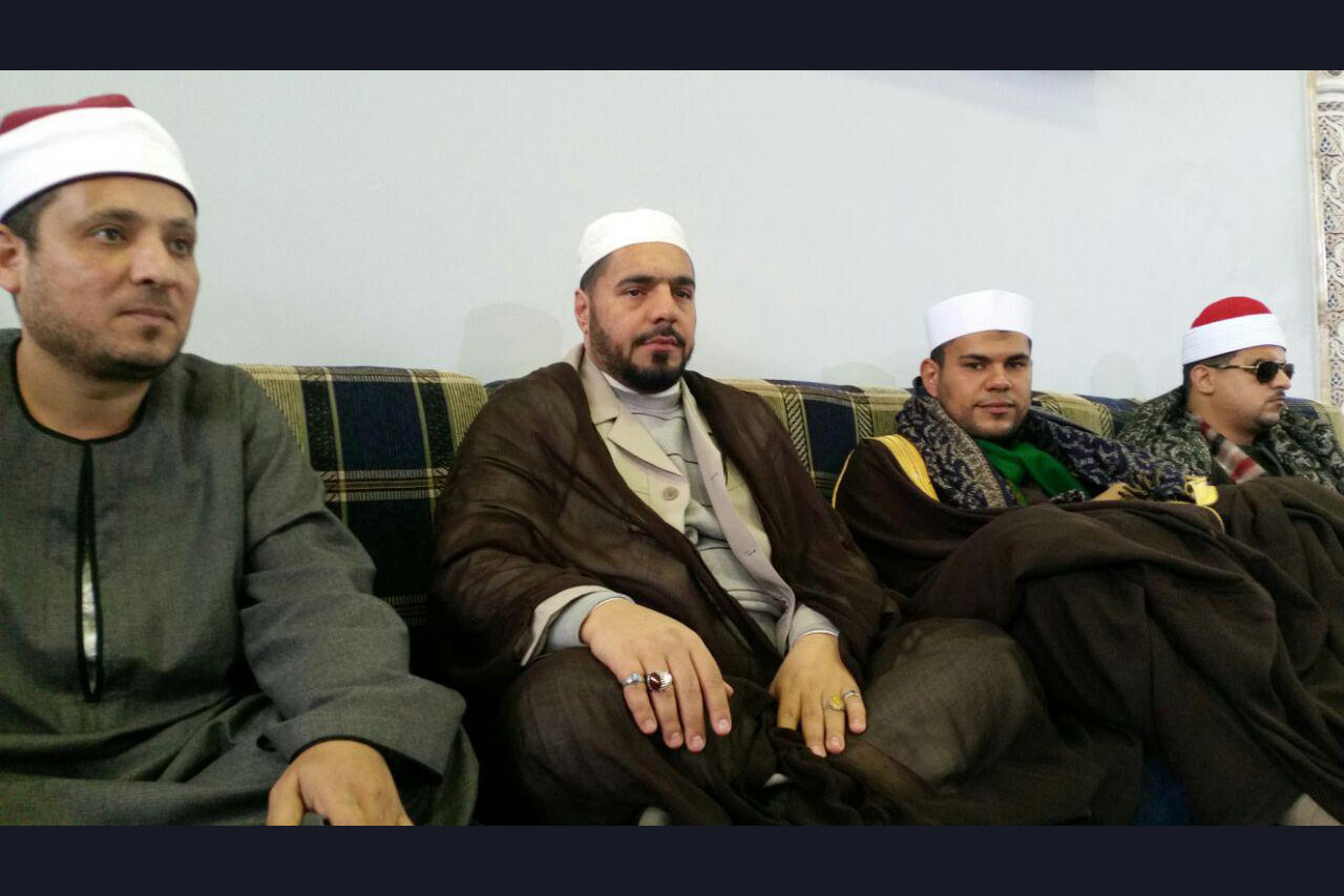 محفل قرآنی «کیپتاون» و قاری و حافظ ایرانی در جمع مصریها + عکس محفل قرآنی «کیپتاون» و قاری و حافظ ایرانی در جمع مصریها + عکس