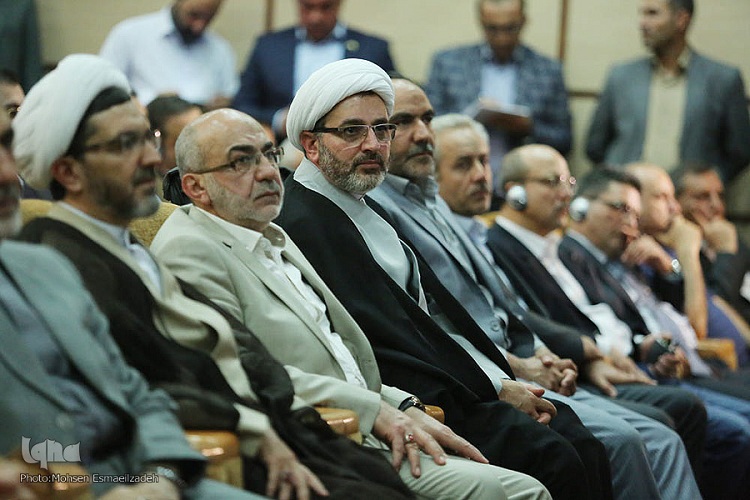 مراسم افتتاحیه هفتمین بازار فیلم اسلامی در مشهد برگزار شد