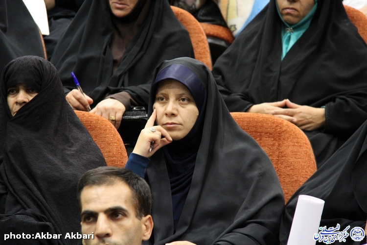 نشست هم‌اندیشی مدیران مؤسسات و خانه‌های قرآن چهارمحال و بختیاری
