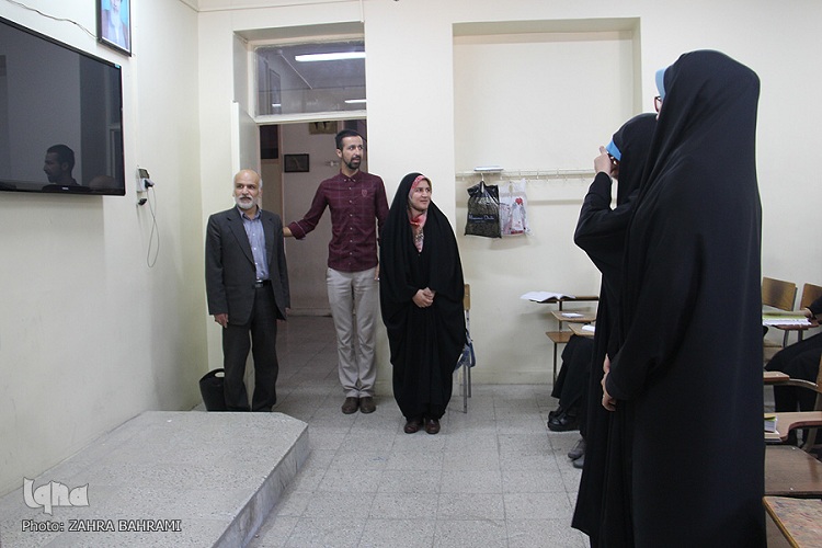 رئیس جهاد دانشگاهی استان مرکزی از دوره آمادگی طرح دانشجو معلم قرآن بازدید کرد
