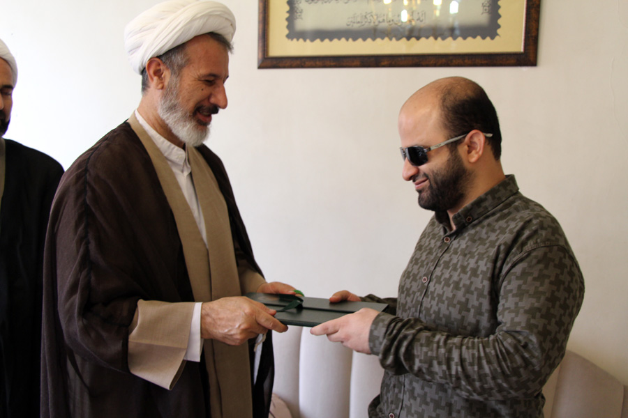 تجلیل از محمد بهرامی، قاری روشندل لرستانی