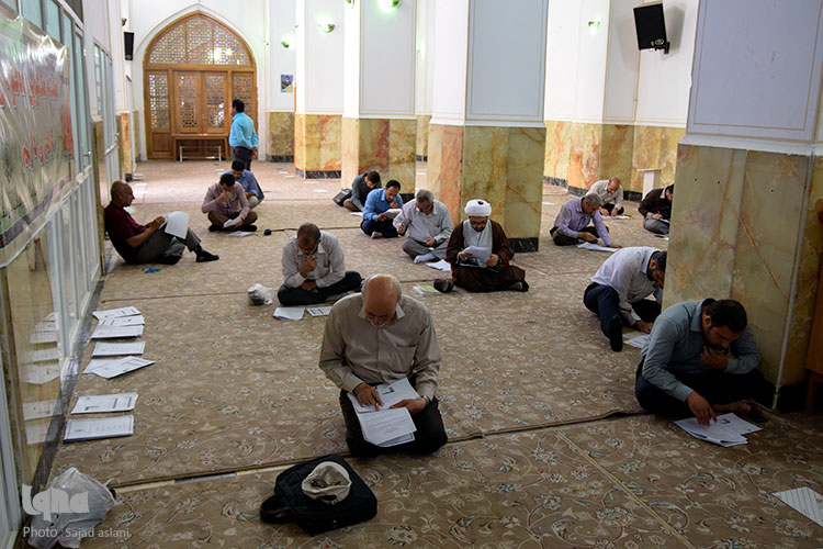 آزمون قرآنی در مقبره مجلسی
