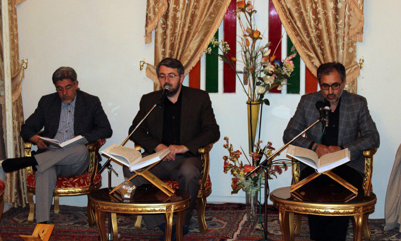 محفل انس با قرآن در اردبیل برگزار شد