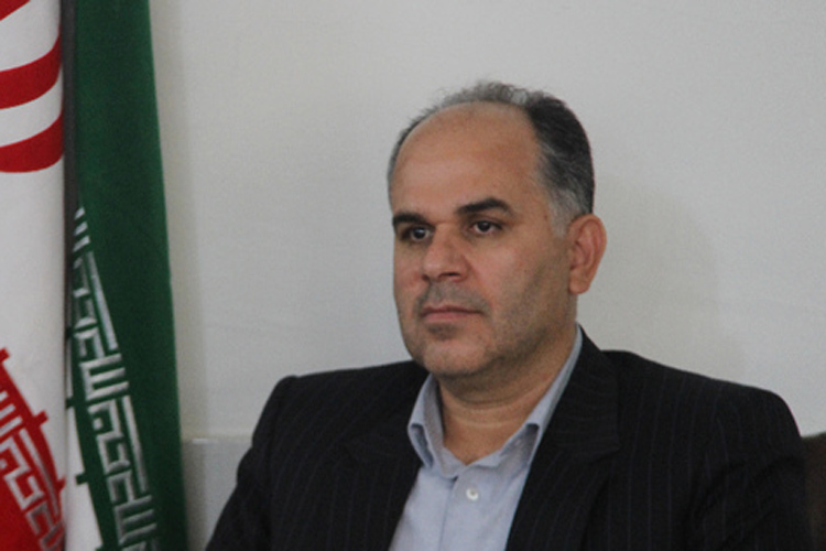 دیدار کارکنان دادگستری کوهدشت با خانواده شهید مدافع حرم