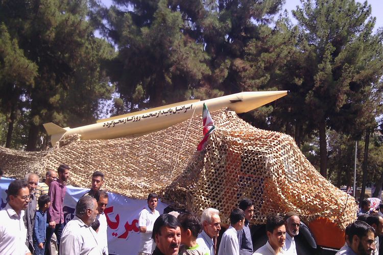 ساخت موشک توسط کودکانی که رویای نابودی اسرائیل را در سر می‌پرورانند