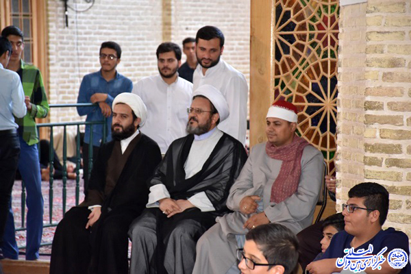 عکس/تلاوت «احمدشحات احمدسید» در جمع معتکفان یزدی