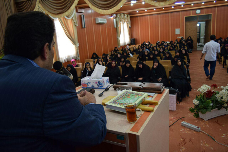 گزارش تصویری جشنواره قرآنی کمیته امداد لرستان