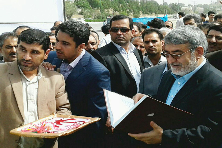 سفر وزیر کشور به لرستان/افتتاح پل‌های هاشم‌زاده و فاز یک گلخانه هیدروپونیک