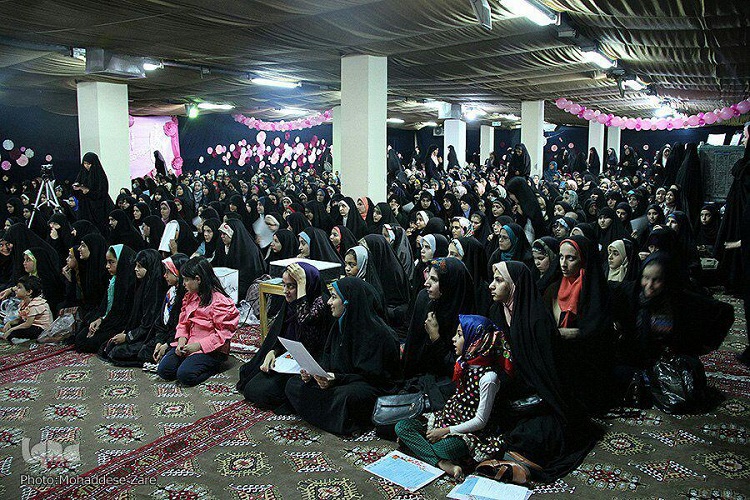 همایش من حجاب را دوست دارم در مشهد برگزار شد