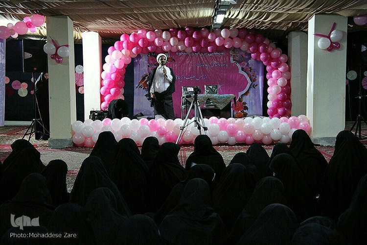 همایش من حجاب را دوست دارم در مشهد برگزار شد