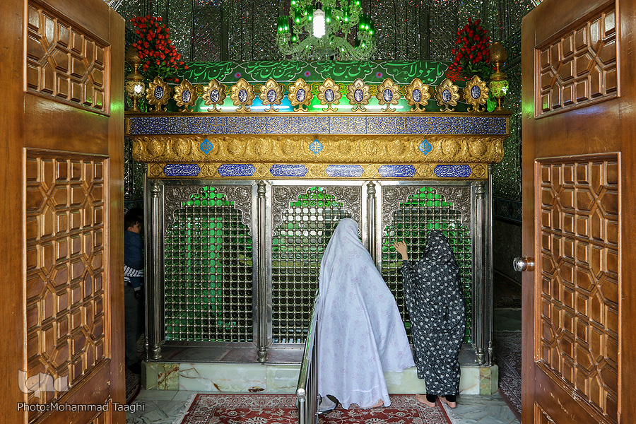 امامزاده سلطان ابراهیم(ع)؛ میقاتالرضایی در قوچان امامزاده سلطان ابراهیم(ع)؛ میقاتالرضایی در قوچان