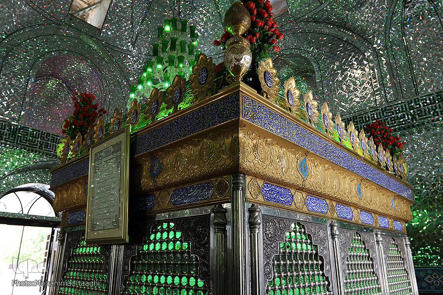 امامزاده سلطان ابراهیم(ع)؛ میقاتالرضایی در قوچان امامزاده سلطان ابراهیم(ع)؛ میقاتالرضایی در قوچان