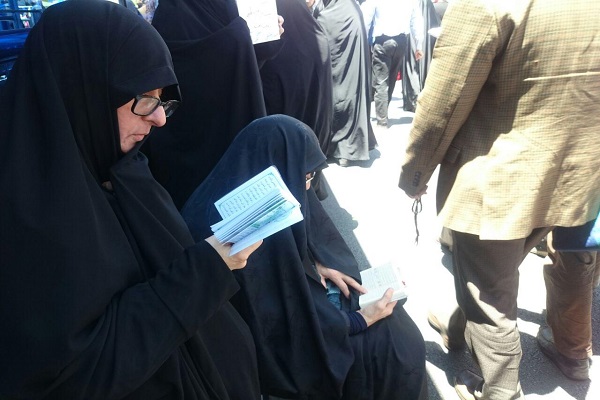 حضور قرآنیان جامعةالقرآن در راهپیمایی روز قدس