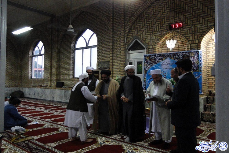 برگزاری محفل انس با قرآن در مسجد جامع اسدیه