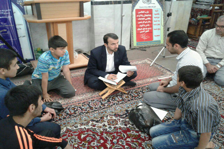 برگزاری آزمون حفظ سوره حدید در خرم‌آباد