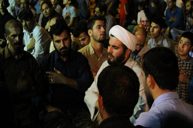 گزارش تصویری استقبال مردم کوهدشت از درب حرمین عسگریین