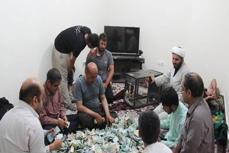 گزارش تصویری استقبال مردم کوهدشت از درب حرمین عسگریین