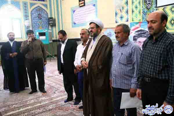 گزارش تصویری/نشست آموزشی هیات امنا و مسئولان امامزادگان یزد