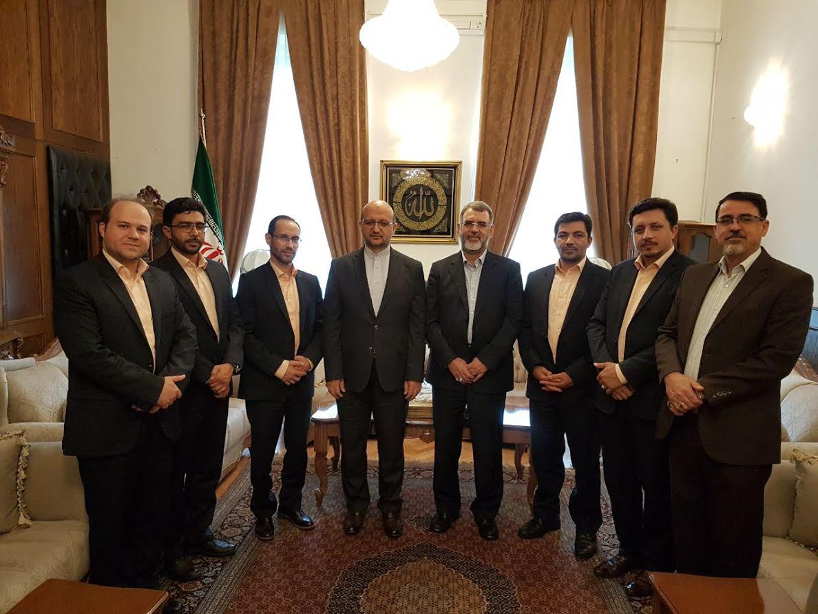 تقدیر از هیئت قرآنی ایران در بوسنی + عکس
