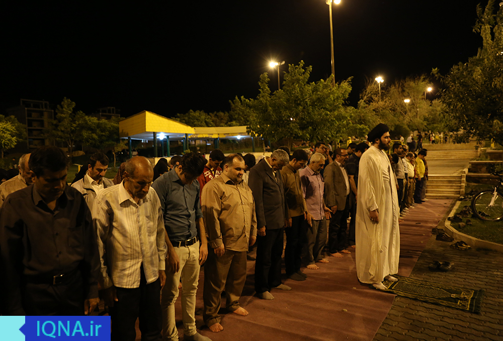آخرین شب ماه رمضان در بوستان‌های شهر